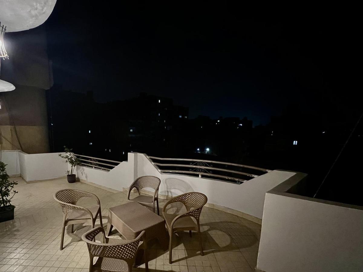 Near The Pyramids Inn Nazlet el-Sisi Exterior photo